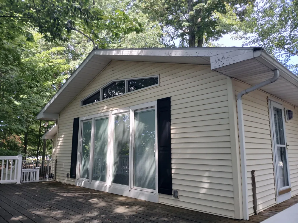4771 Ariel Avenue Ludington, MI 49431