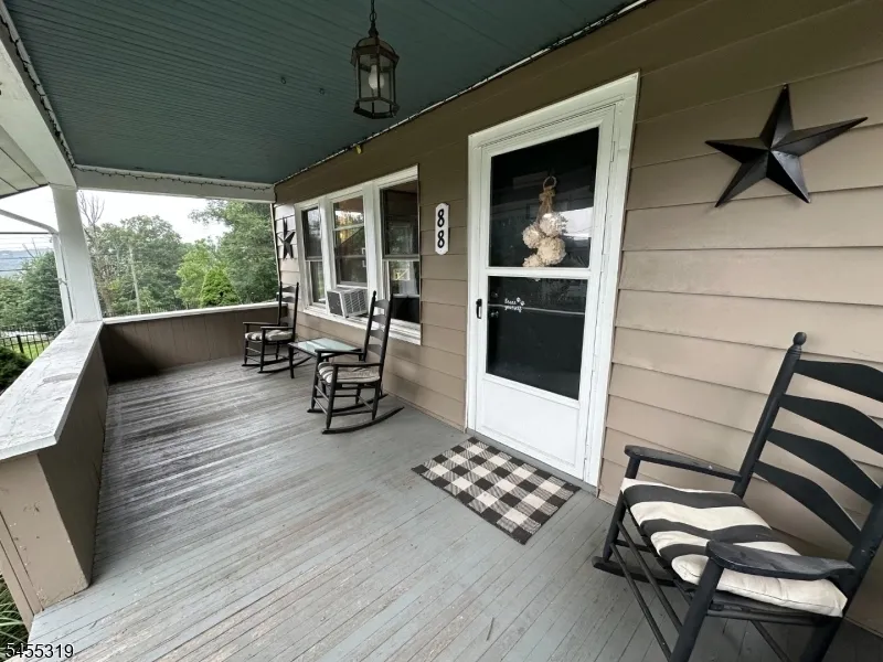 88 Chestnut Ter Rockaway, NJ 07866