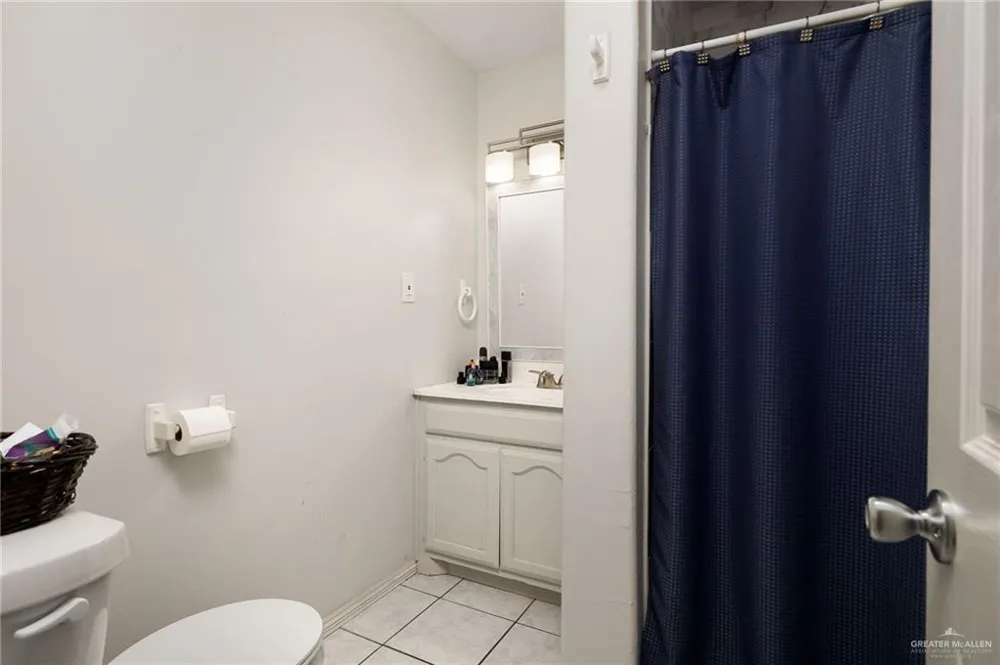 1810 W Portales Drive Edinburg, TX 78539