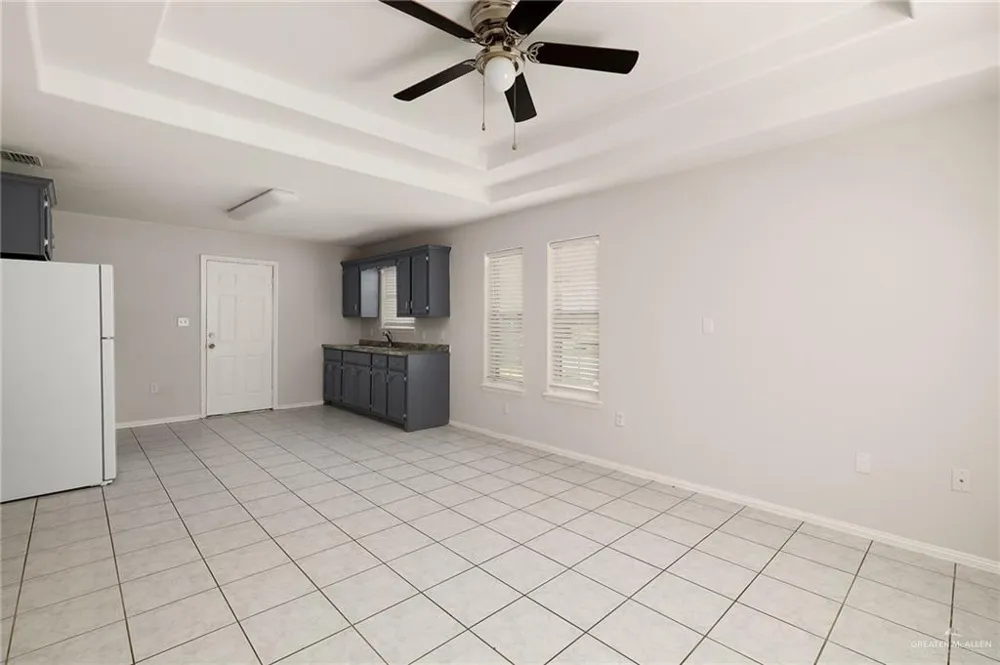 1810 W Portales Drive Edinburg, TX 78539