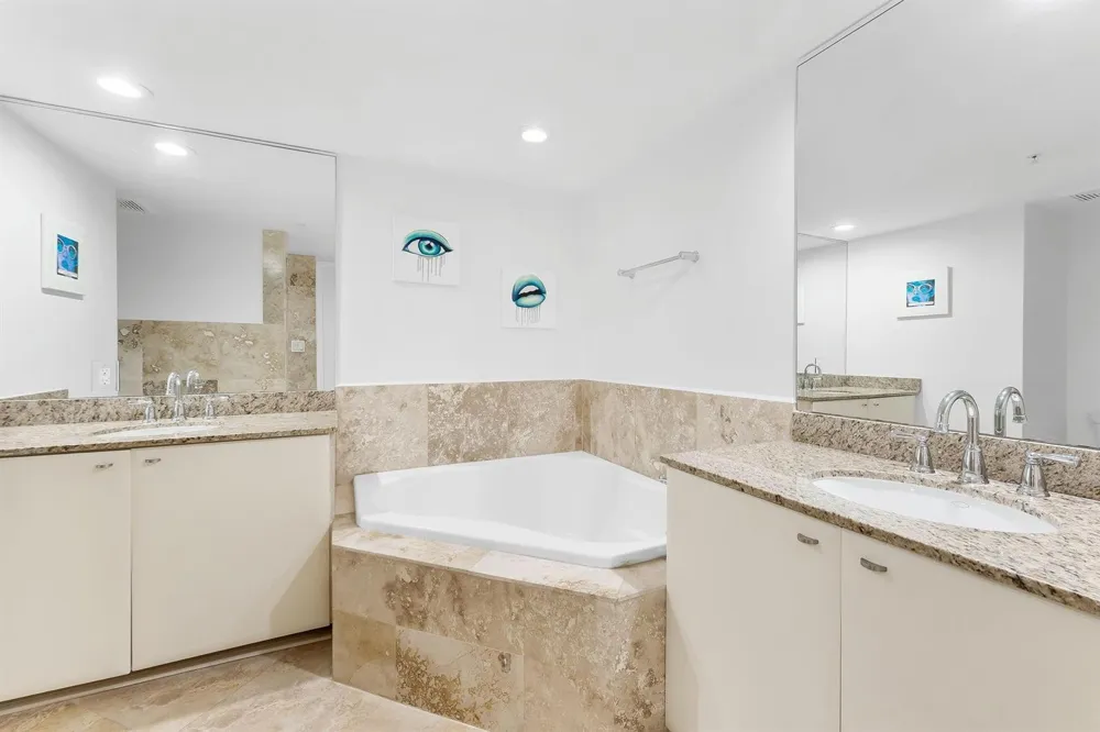 600 W Las Olas Boulevard #903 Fort Lauderdale, FL 33312