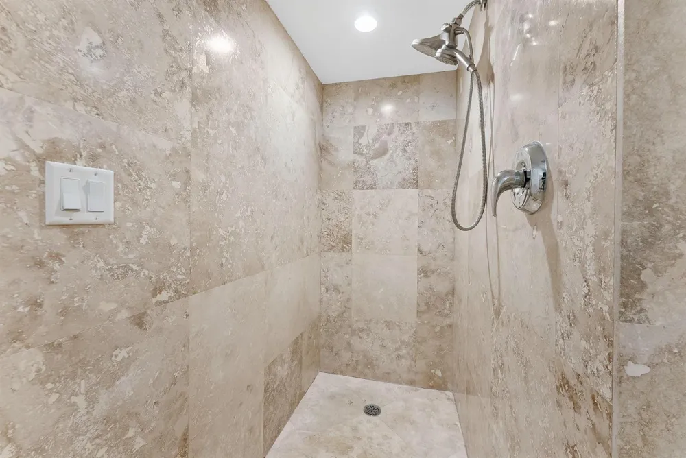 600 W Las Olas Boulevard #903 Fort Lauderdale, FL 33312