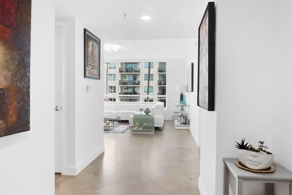 600 W Las Olas Boulevard #903 Fort Lauderdale, FL 33312