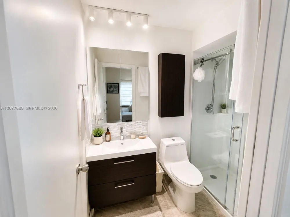 10829 NW 30th Pl #221 Sunrise, FL 33322