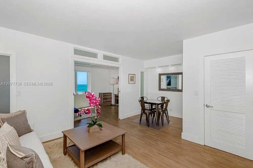 2301 Collins Ave #1242 Miami Beach, FL 33139