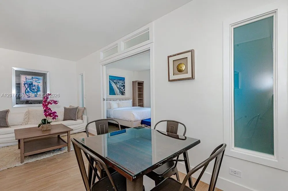 2301 Collins Ave #1242 Miami Beach, FL 33139