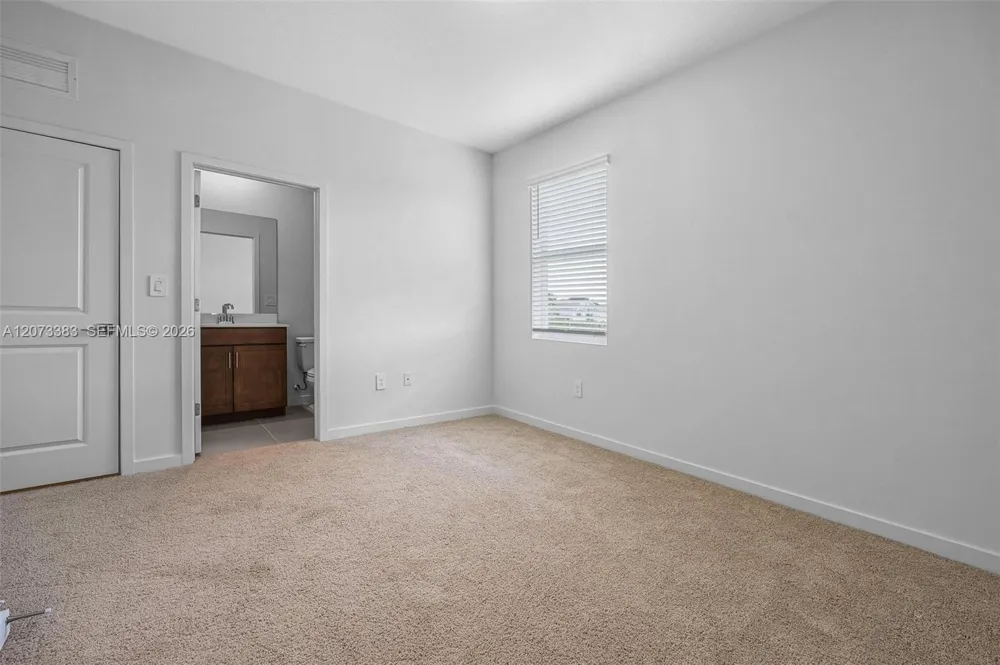 113 NE 17th Ave Homestead, FL 33033