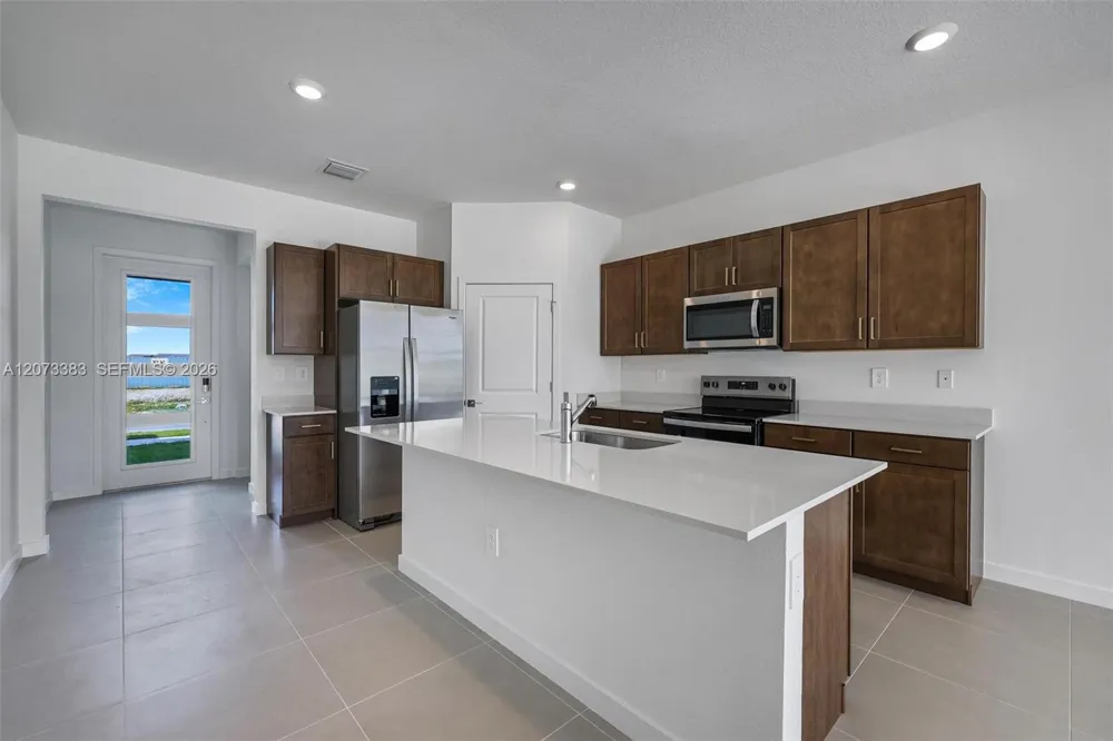 113 NE 17th Ave Homestead, FL 33033