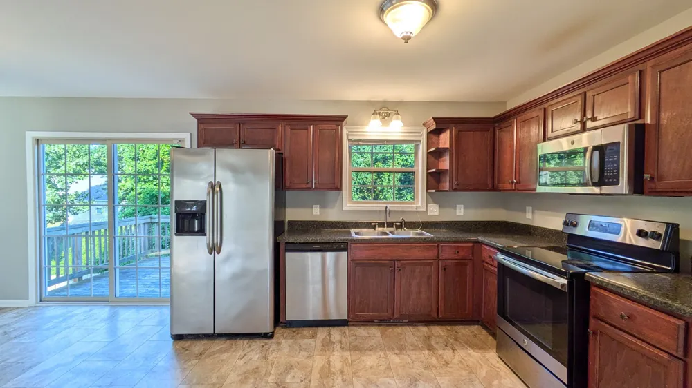 2656 Arthurs Ct Clarksville, TN 37040