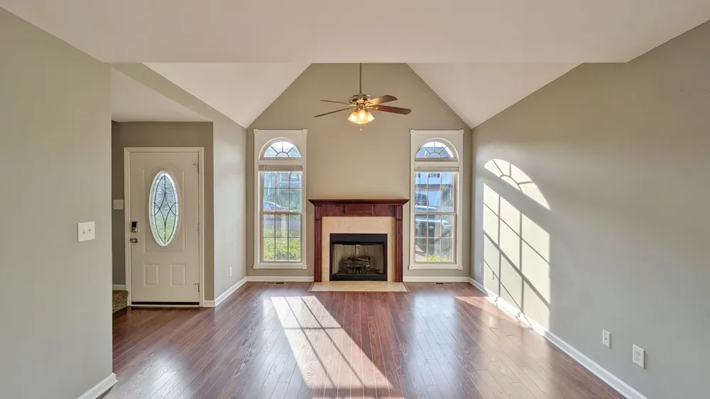2656 Arthurs Ct Clarksville, TN 37040