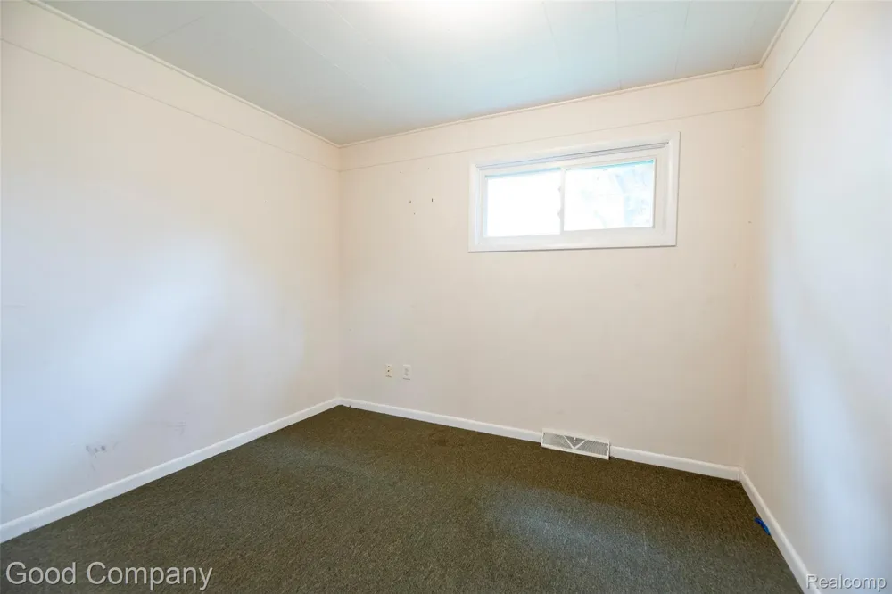 3685 Cone Avenue Rochester Hills City, MI 48309