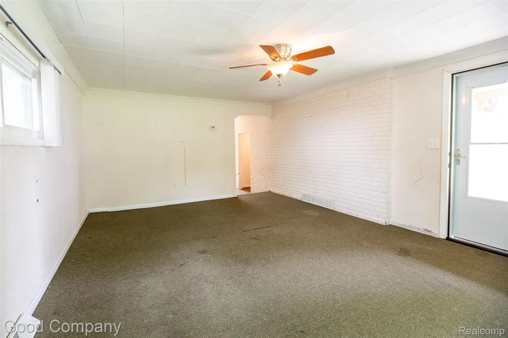 3685 Cone Avenue Rochester Hills City, MI 48309
