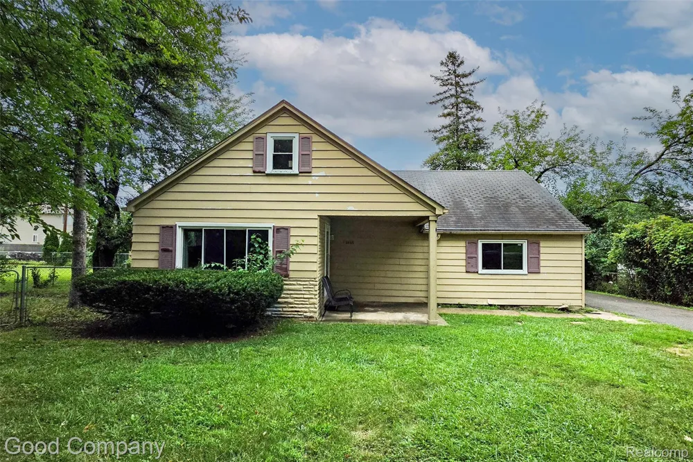 3685 Cone Avenue Rochester Hills City, MI 48309