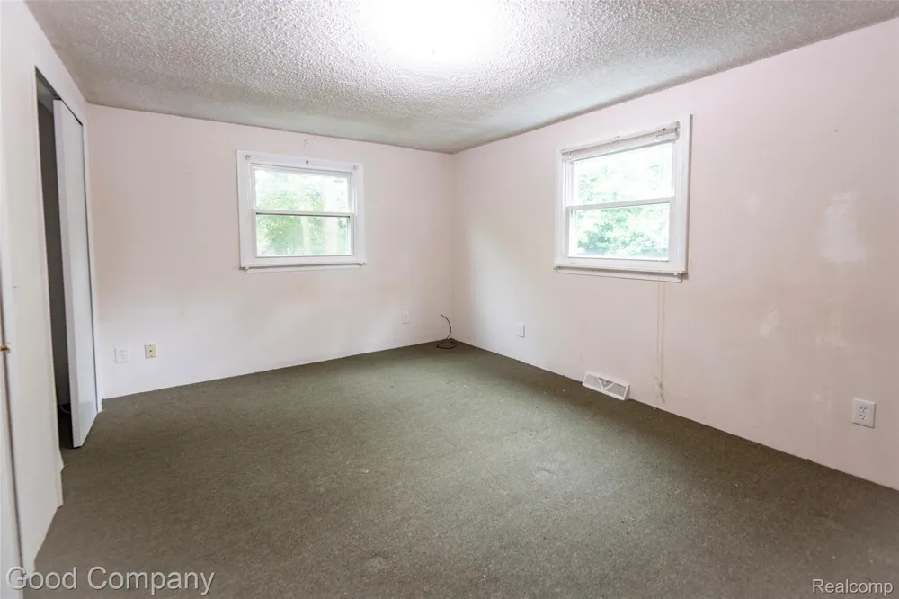 3685 Cone Avenue Rochester Hills City, MI 48309