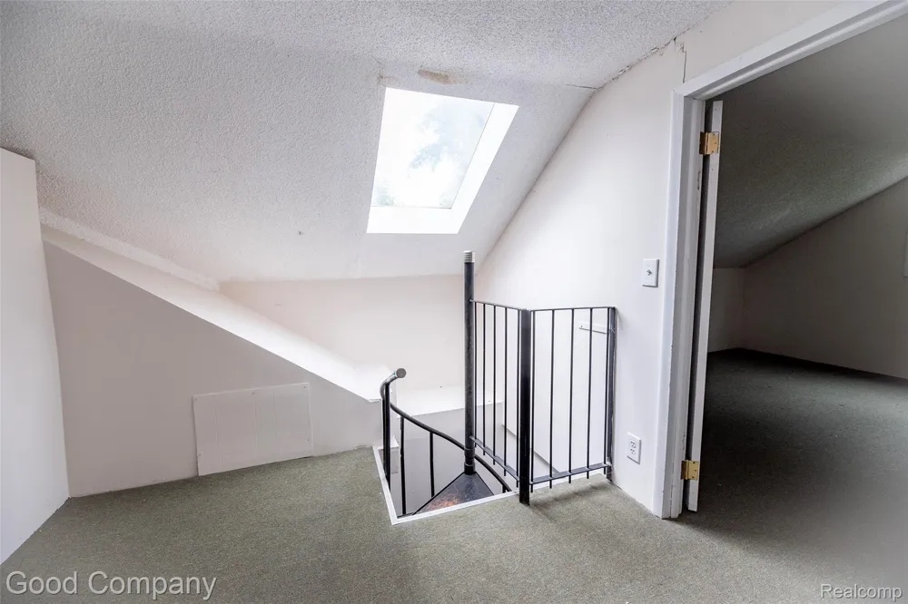 3685 Cone Avenue Rochester Hills City, MI 48309