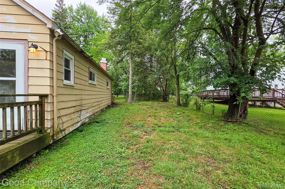 3685 Cone Avenue Rochester Hills City, MI 48309