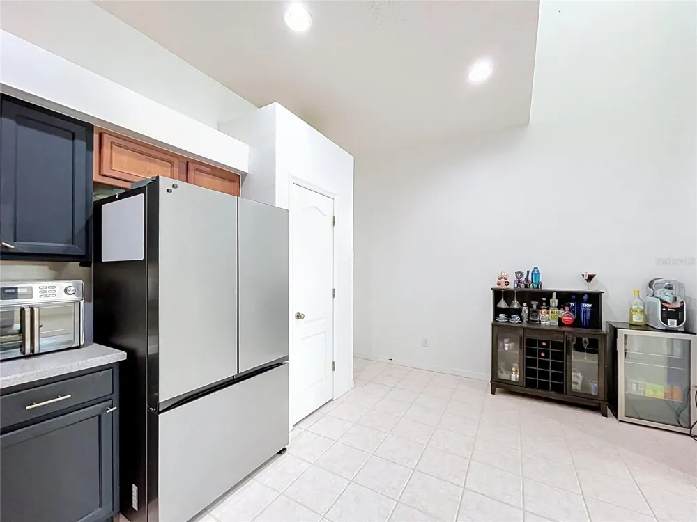 1124 SPLIT SILK STREET Valrico, FL 33594