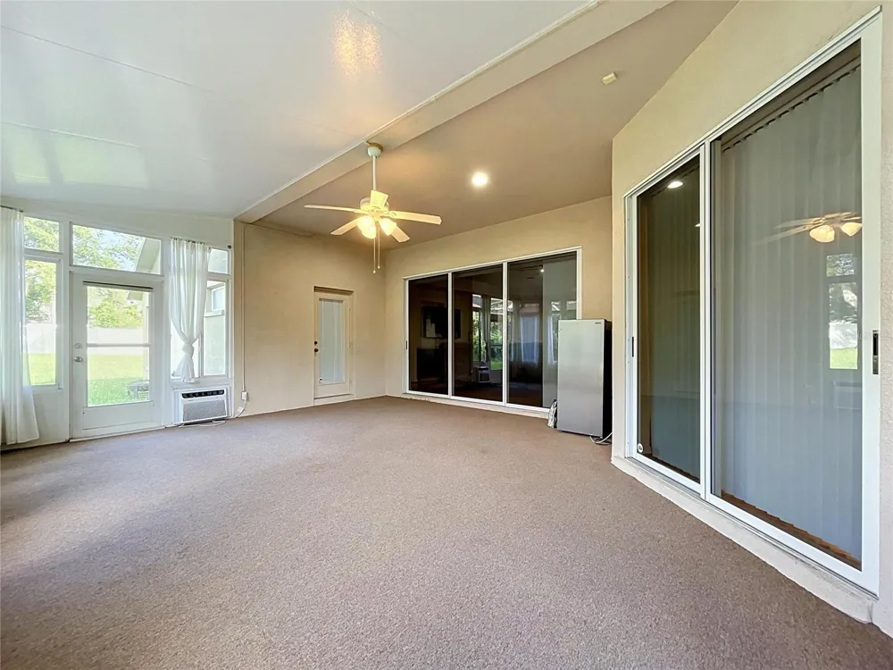 1124 SPLIT SILK STREET Valrico, FL 33594
