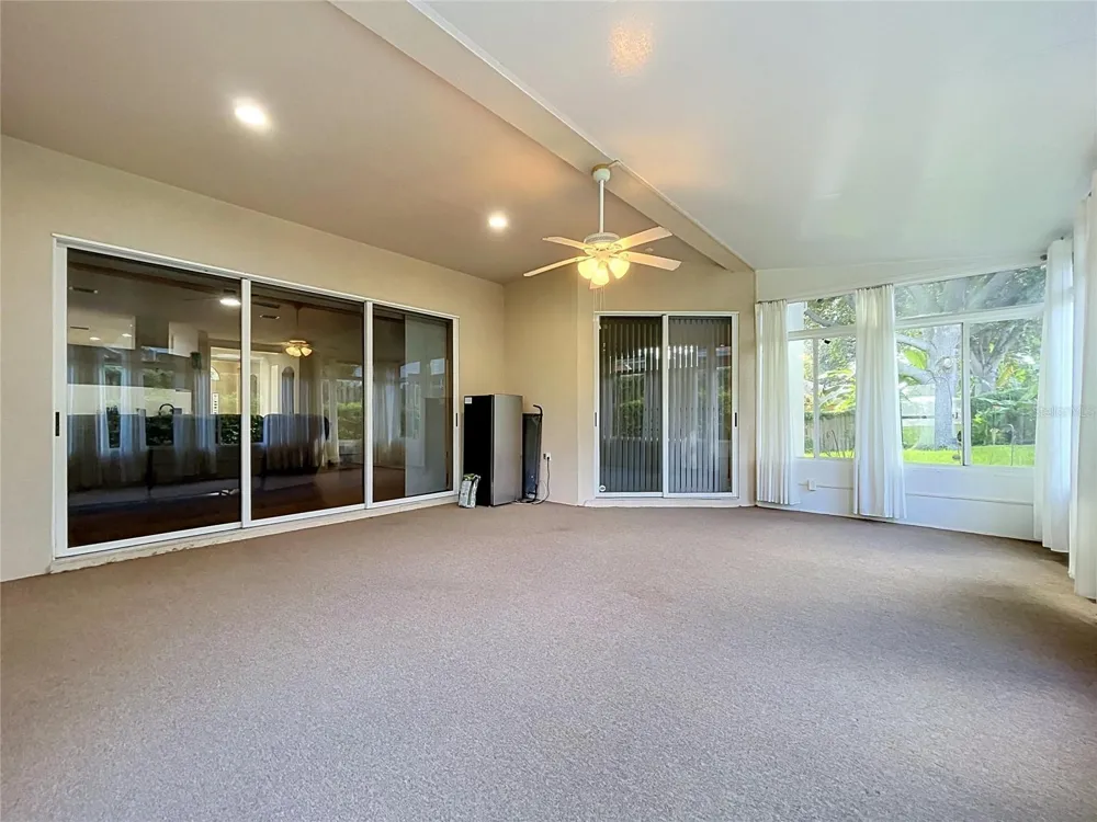 1124 SPLIT SILK STREET Valrico, FL 33594