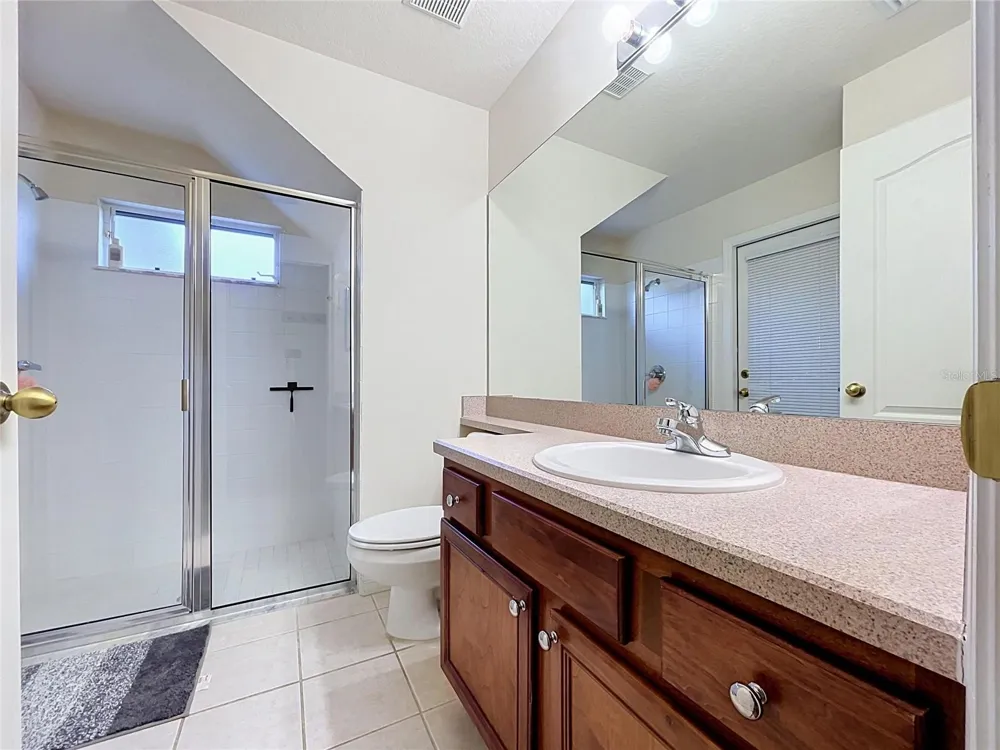 1124 SPLIT SILK STREET Valrico, FL 33594