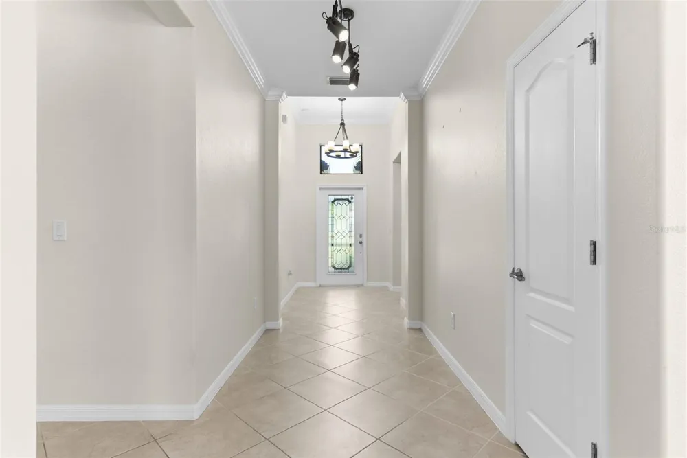 11068 CHERRY LAUREL DR. Fort Myers, FL 33912