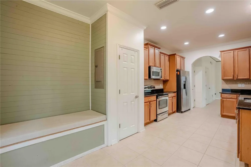 12643 WESTON DRIVE Tampa, FL 33626