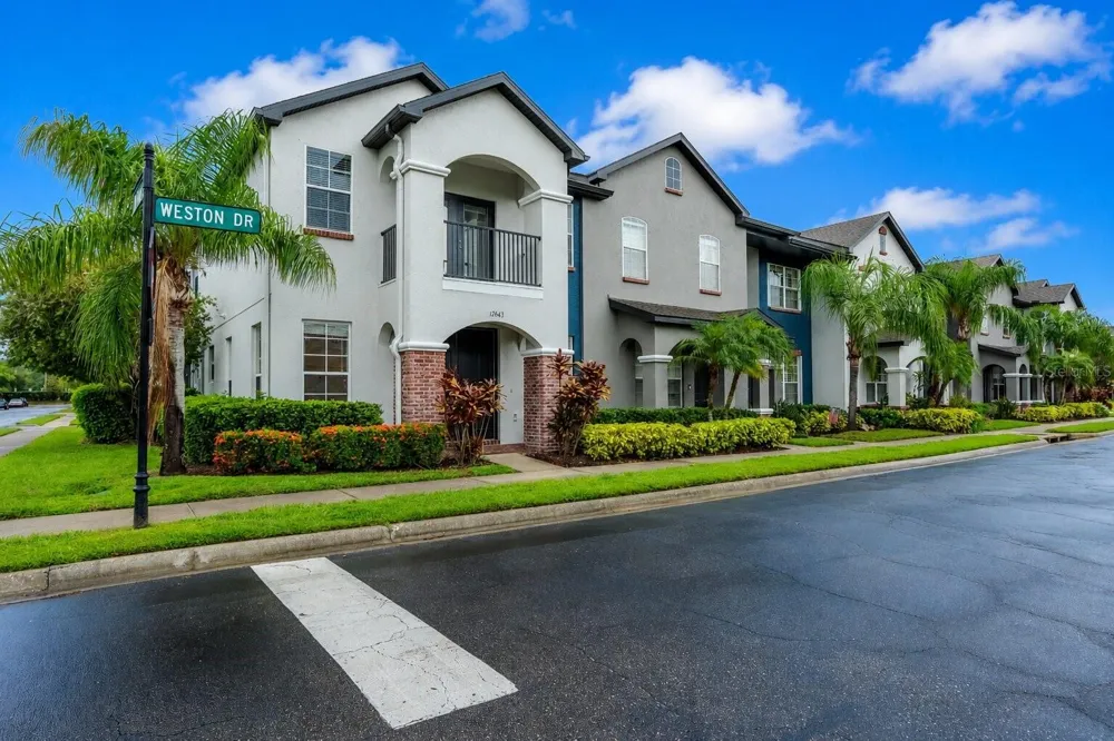 12643 WESTON DRIVE Tampa, FL 33626