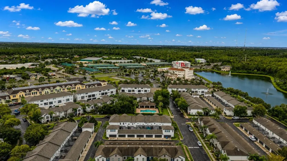 12643 WESTON DRIVE Tampa, FL 33626