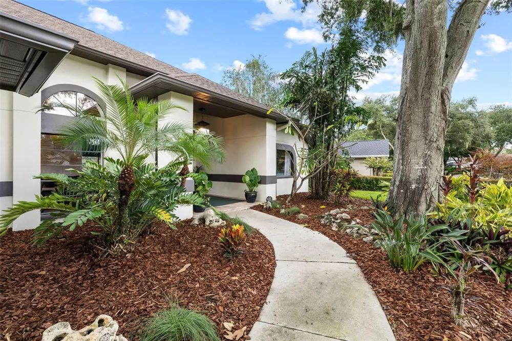 18243 CLEAR LAKE DRIVE Lutz, FL 33548