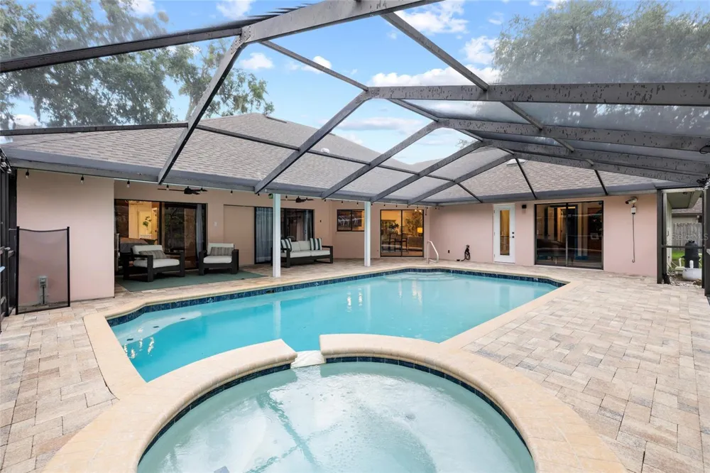 18243 CLEAR LAKE DRIVE Lutz, FL 33548