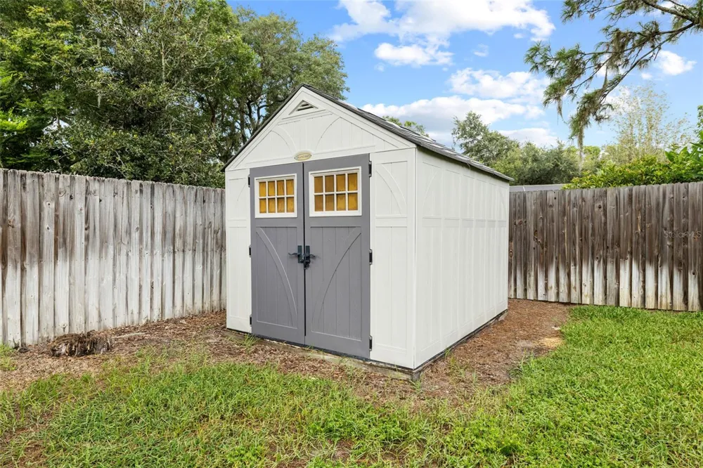 18243 CLEAR LAKE DRIVE Lutz, FL 33548