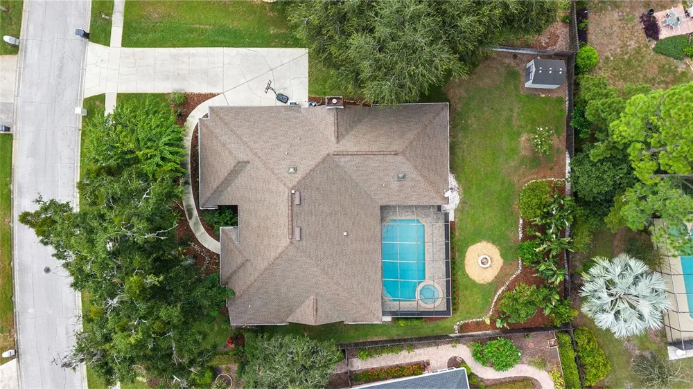 18243 CLEAR LAKE DRIVE Lutz, FL 33548