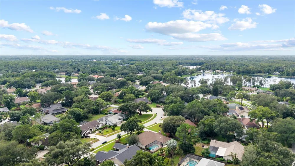 18243 CLEAR LAKE DRIVE Lutz, FL 33548
