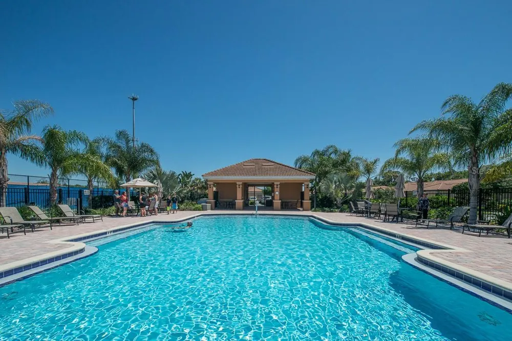 147 SHELL FALLS DRIVE Apollo Beach, FL 33572