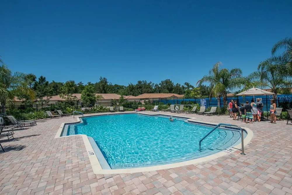 147 SHELL FALLS DRIVE Apollo Beach, FL 33572