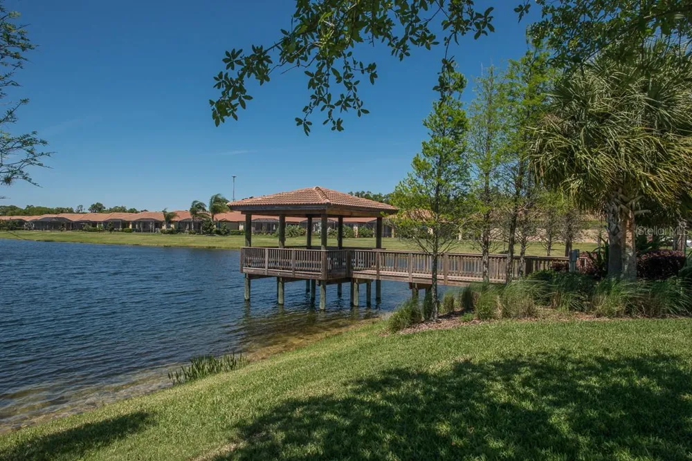 147 SHELL FALLS DRIVE Apollo Beach, FL 33572
