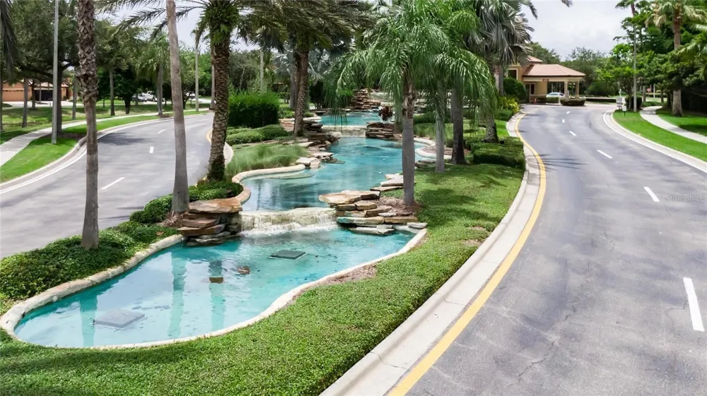 147 SHELL FALLS DRIVE Apollo Beach, FL 33572