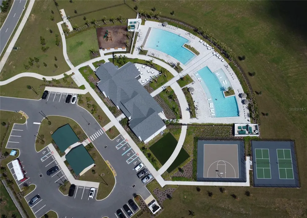 2098 GOLD DUST DRIVE Minneola, FL 34715