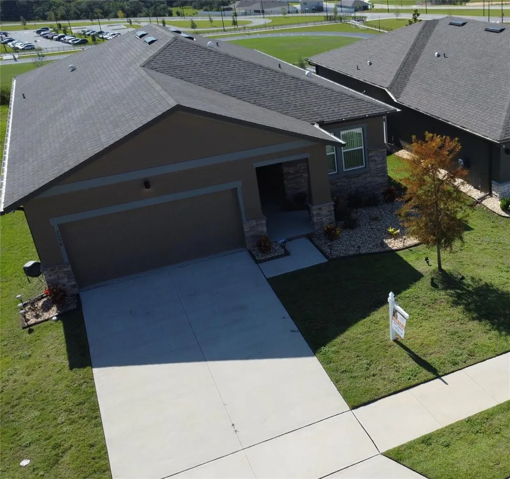 2098 GOLD DUST DRIVE Minneola, FL 34715