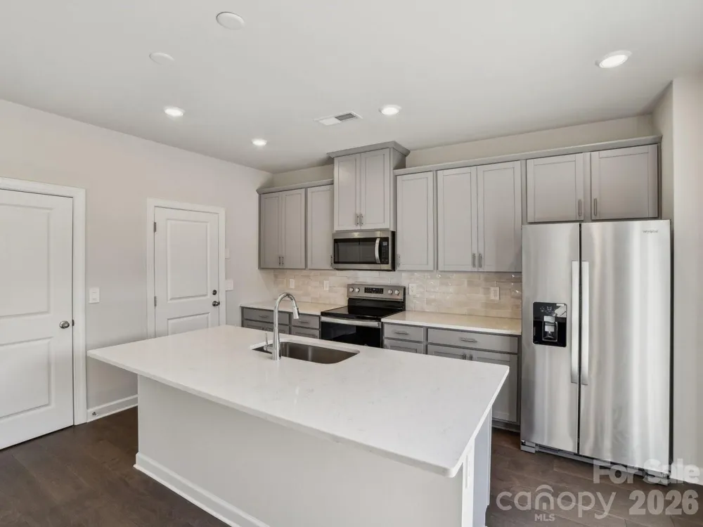 5066 Poplin Valley Cherryville, NC 28021