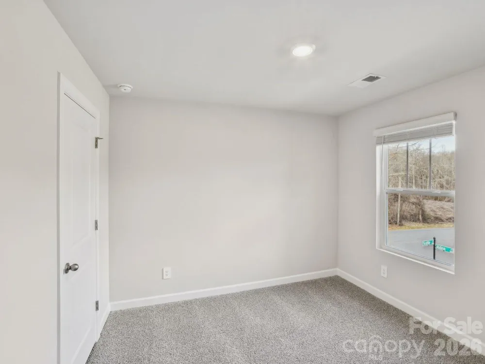 5066 Poplin Valley Cherryville, NC 28021