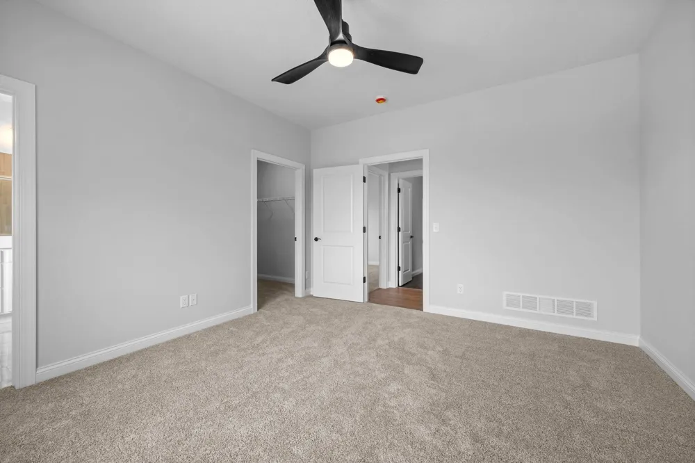216 10th Avenue NE Hutchinson, MN 55350