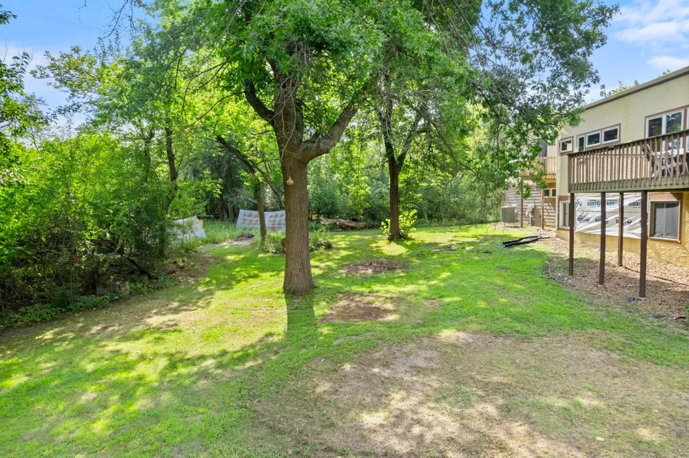 6093 County 24 Boulevard Cannon Falls, MN 55009