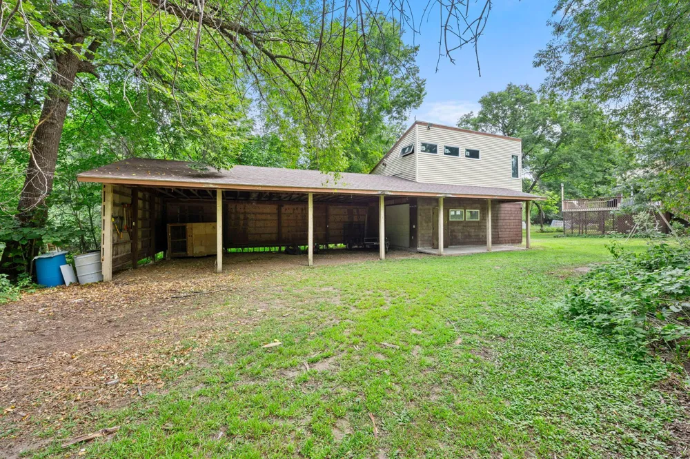 6093 County 24 Boulevard Cannon Falls, MN 55009