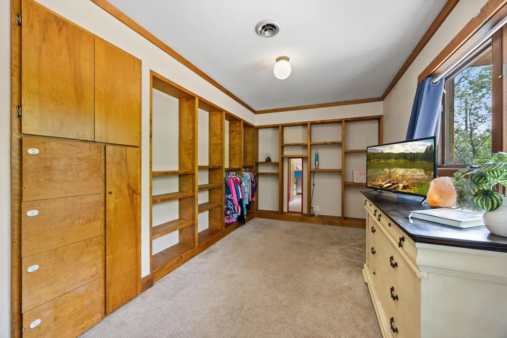 6093 County 24 Boulevard Cannon Falls, MN 55009