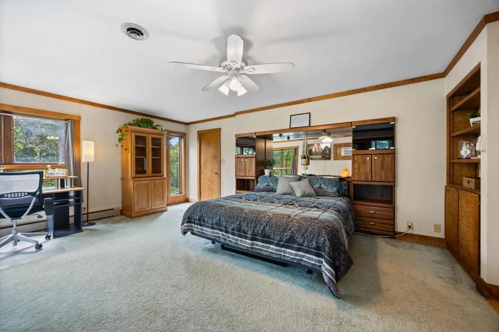 6093 County 24 Boulevard Cannon Falls, MN 55009