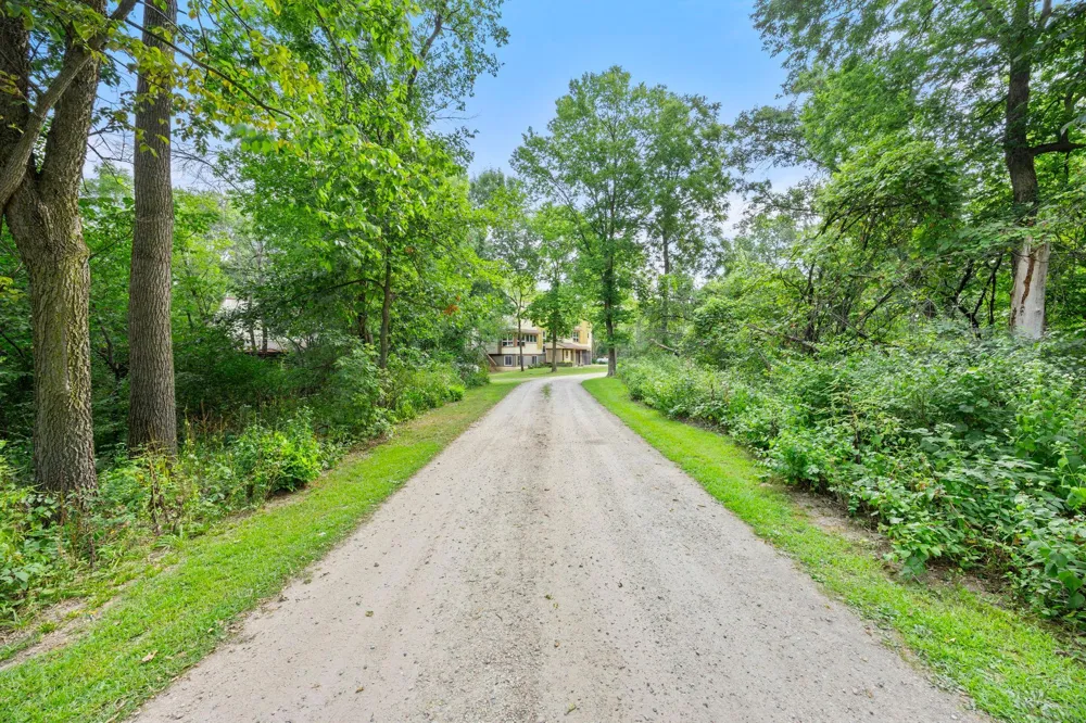 6093 County 24 Boulevard Cannon Falls, MN 55009