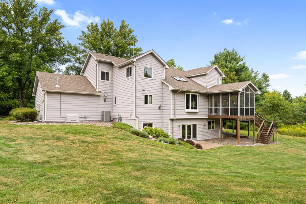 12370 Ravine Circle Stillwater, MN 55082