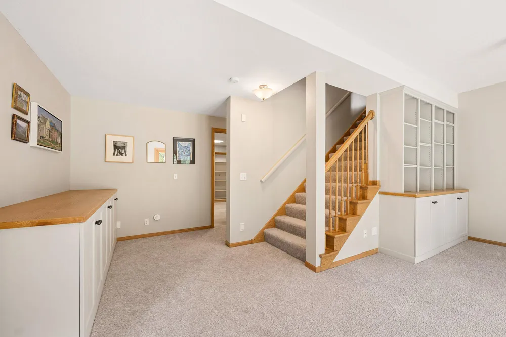 12370 Ravine Circle Stillwater, MN 55082