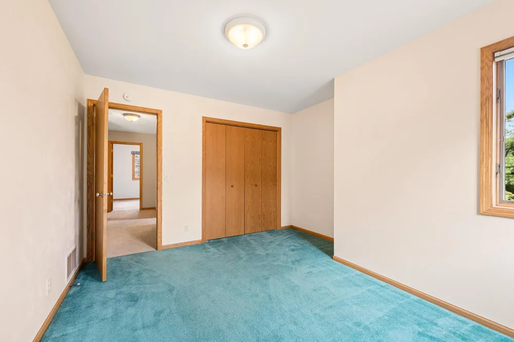 12370 Ravine Circle Stillwater, MN 55082